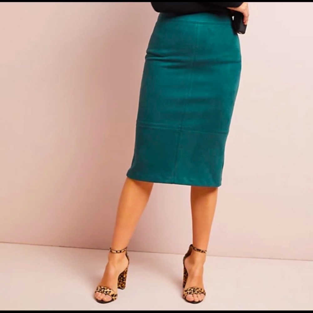 Anthropologie Akemi+Kim faux suede midi skirt SZ 8
